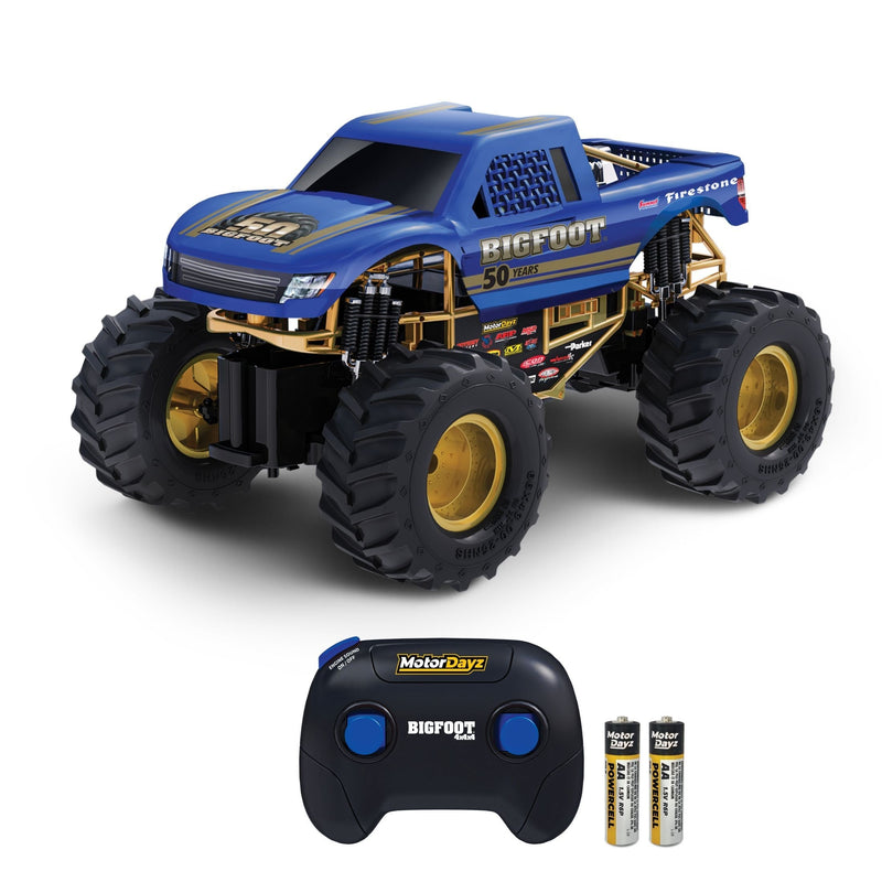 MotorDayz 1:15 R/C USB-Powered Bigfoot 50th Anniversary Monster Truck with Lights and Sounds O8557